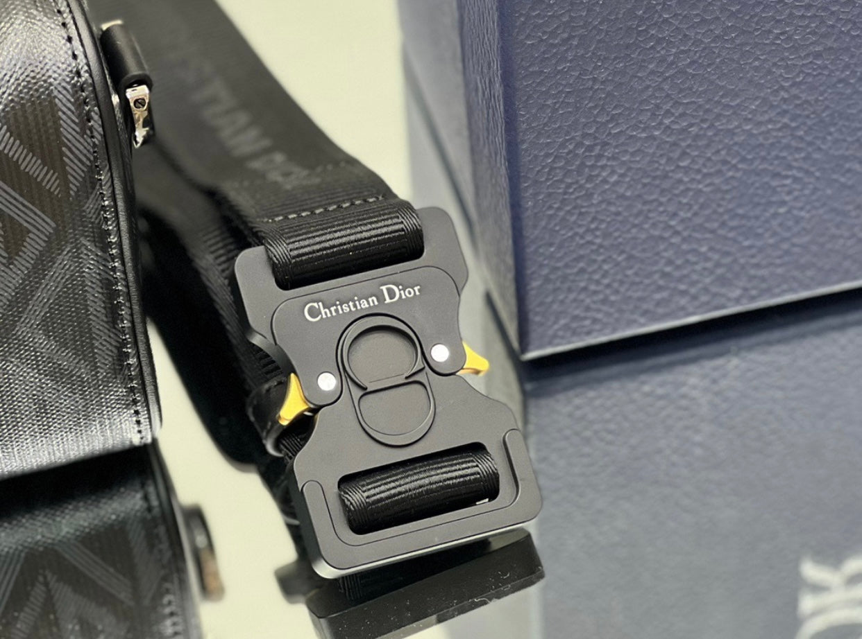 Icon Zipped Pouch
