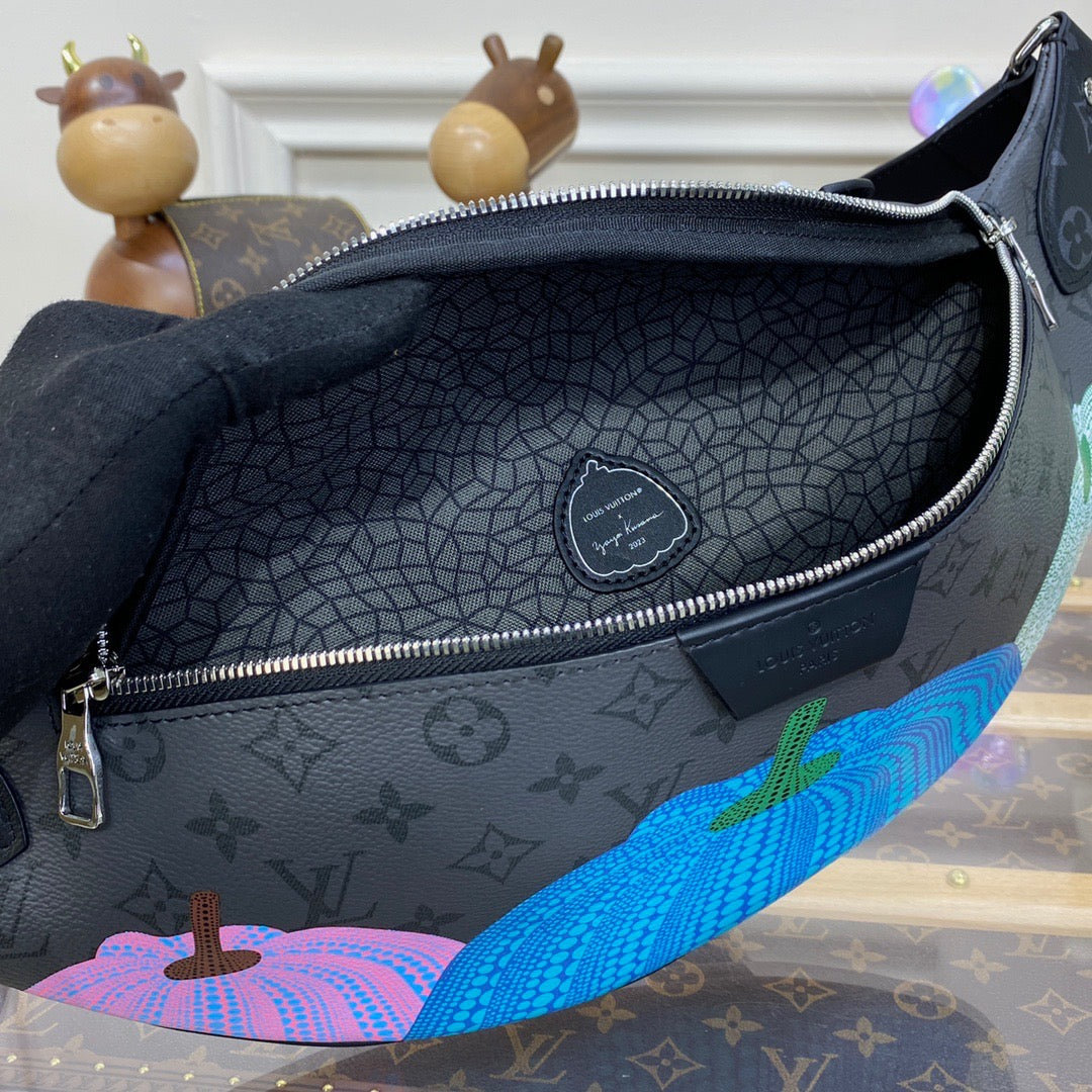 Maxi Bumbag
