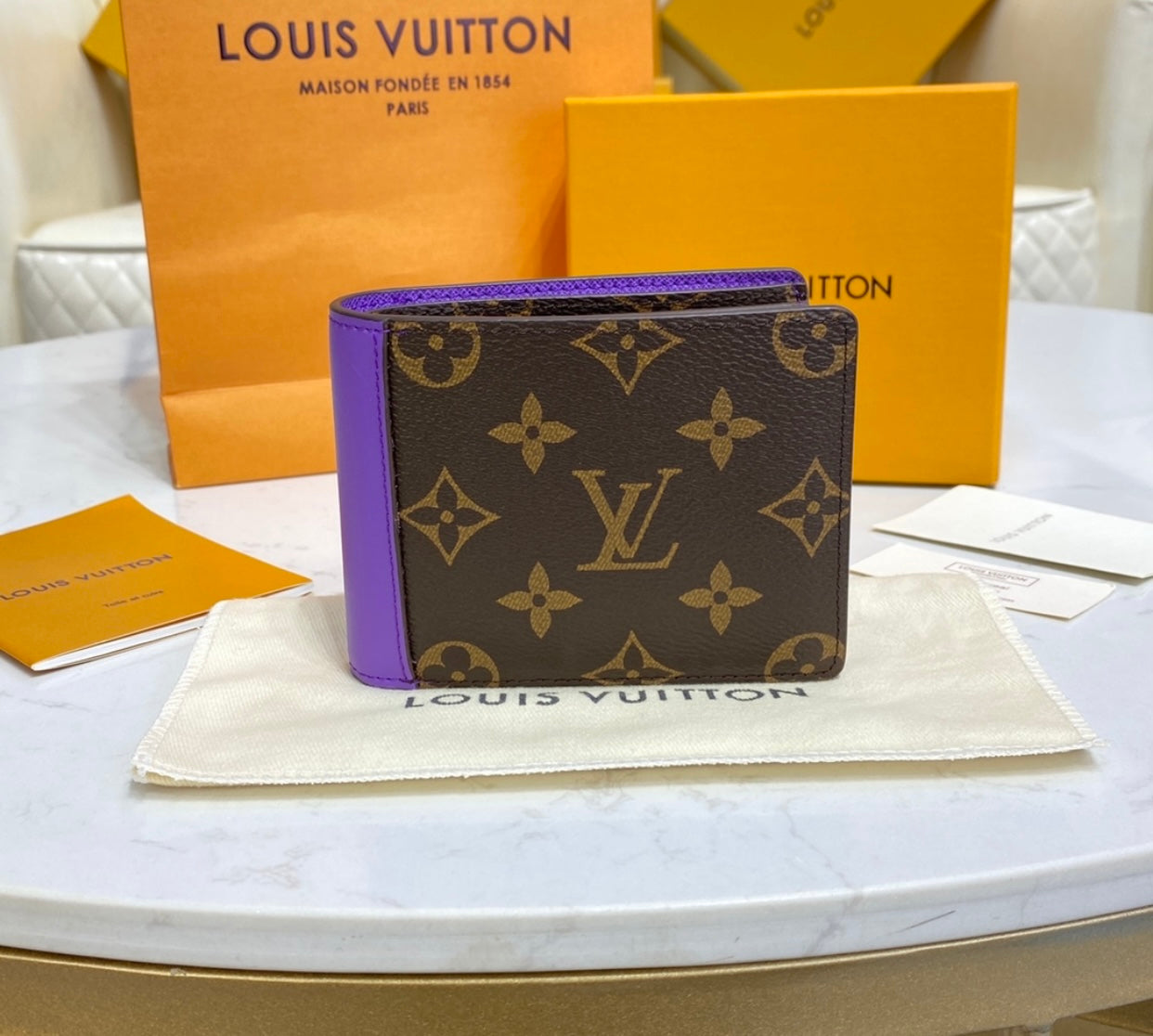 Multiple Wallet