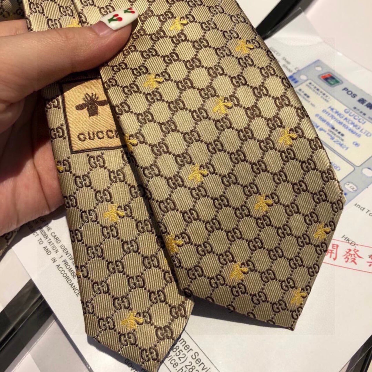 Tie
