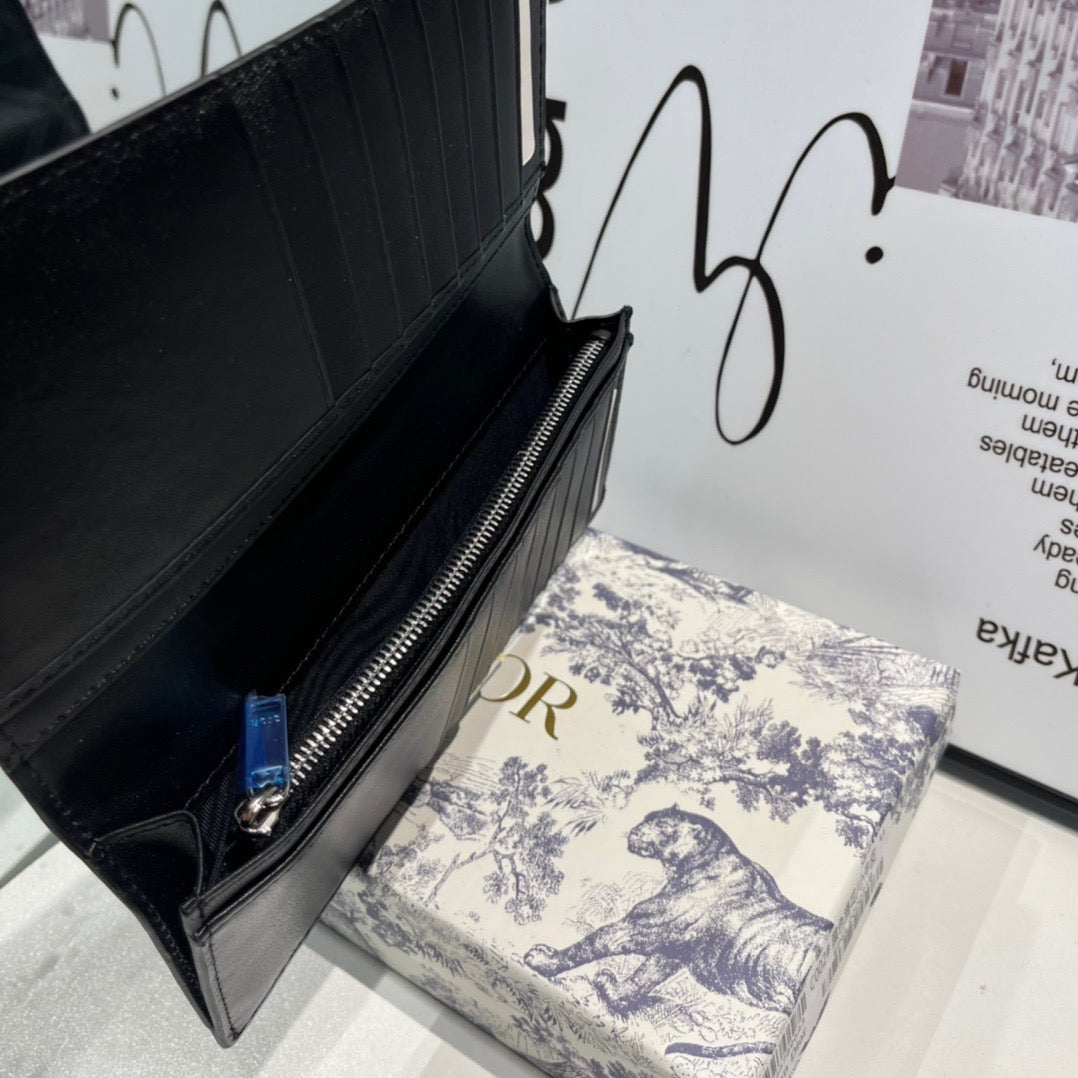 Long Wallet