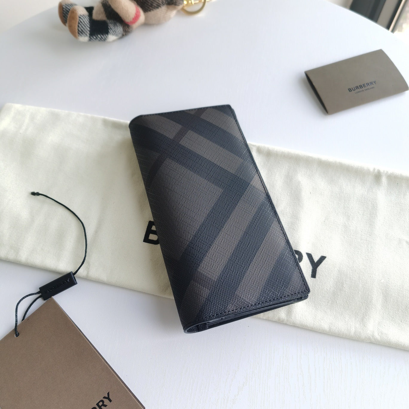 Continental Wallet