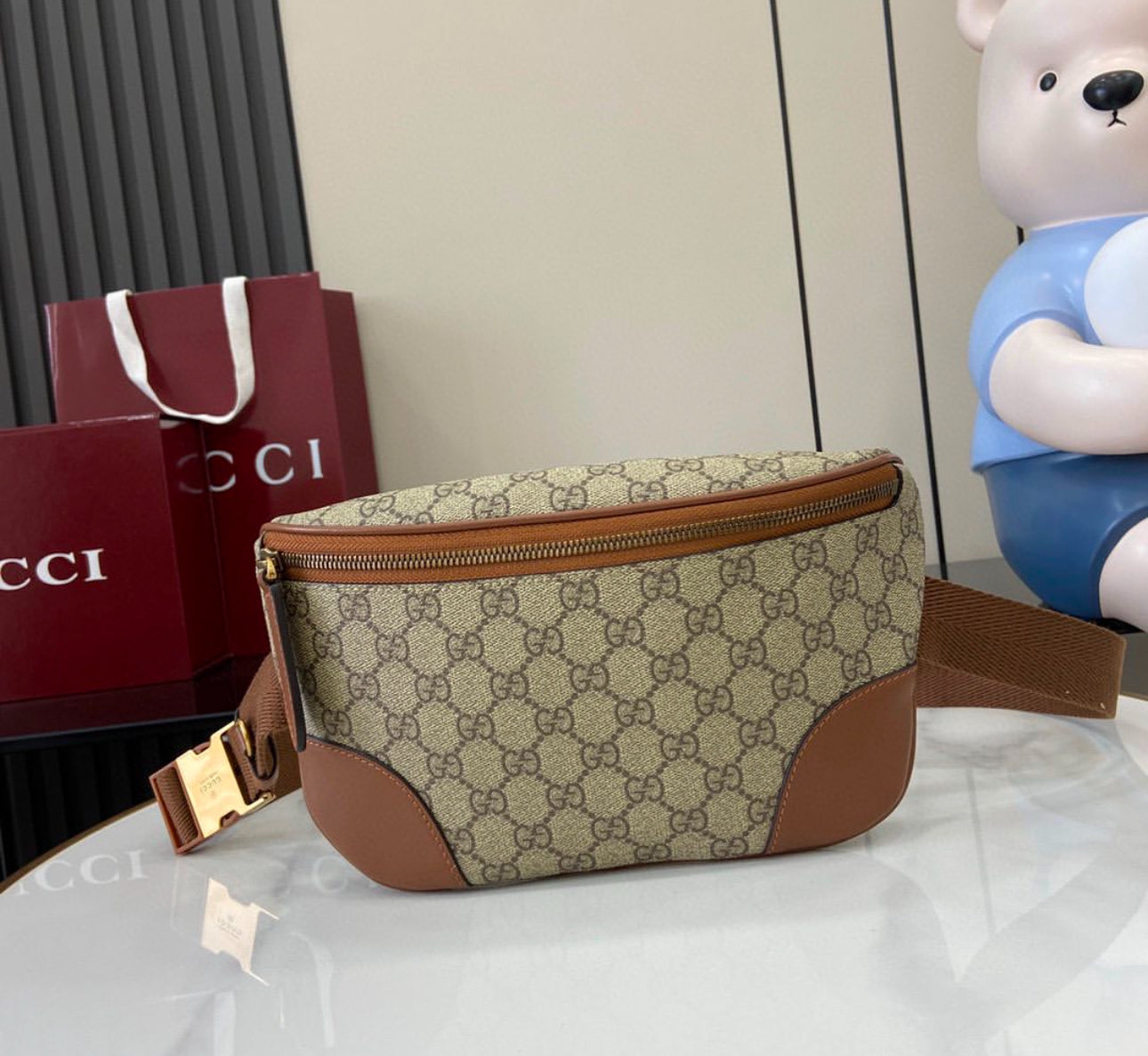 Medium Belt Bag