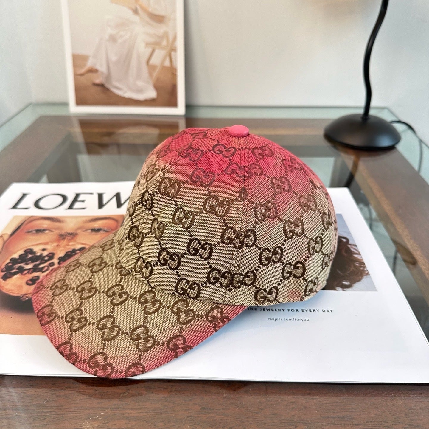 Logo Cap