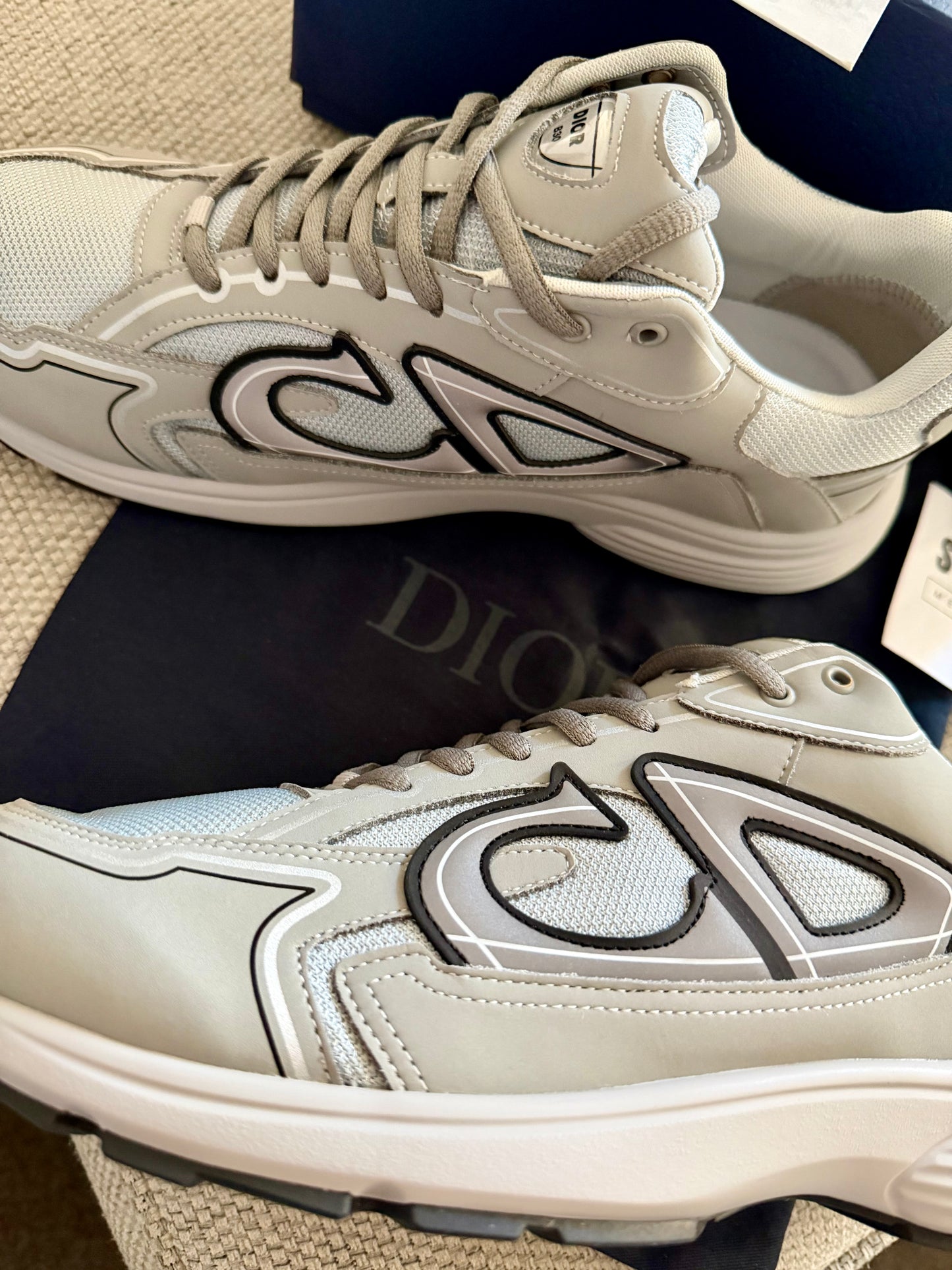 B30 Sneaker