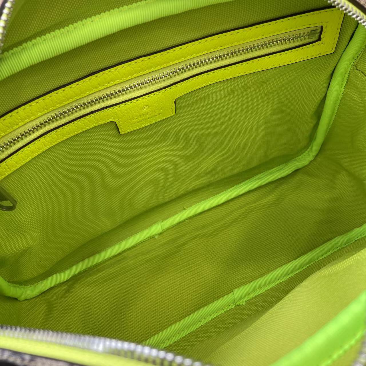 Medium Crossbody