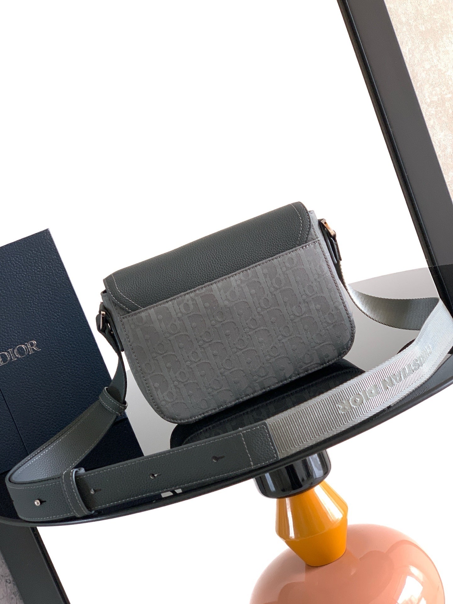 Saddle Messenger Bag