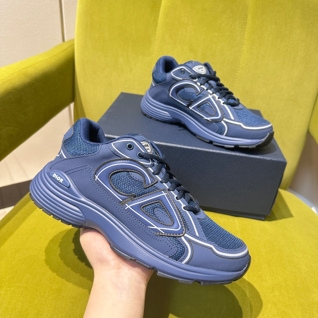B30 Sneaker