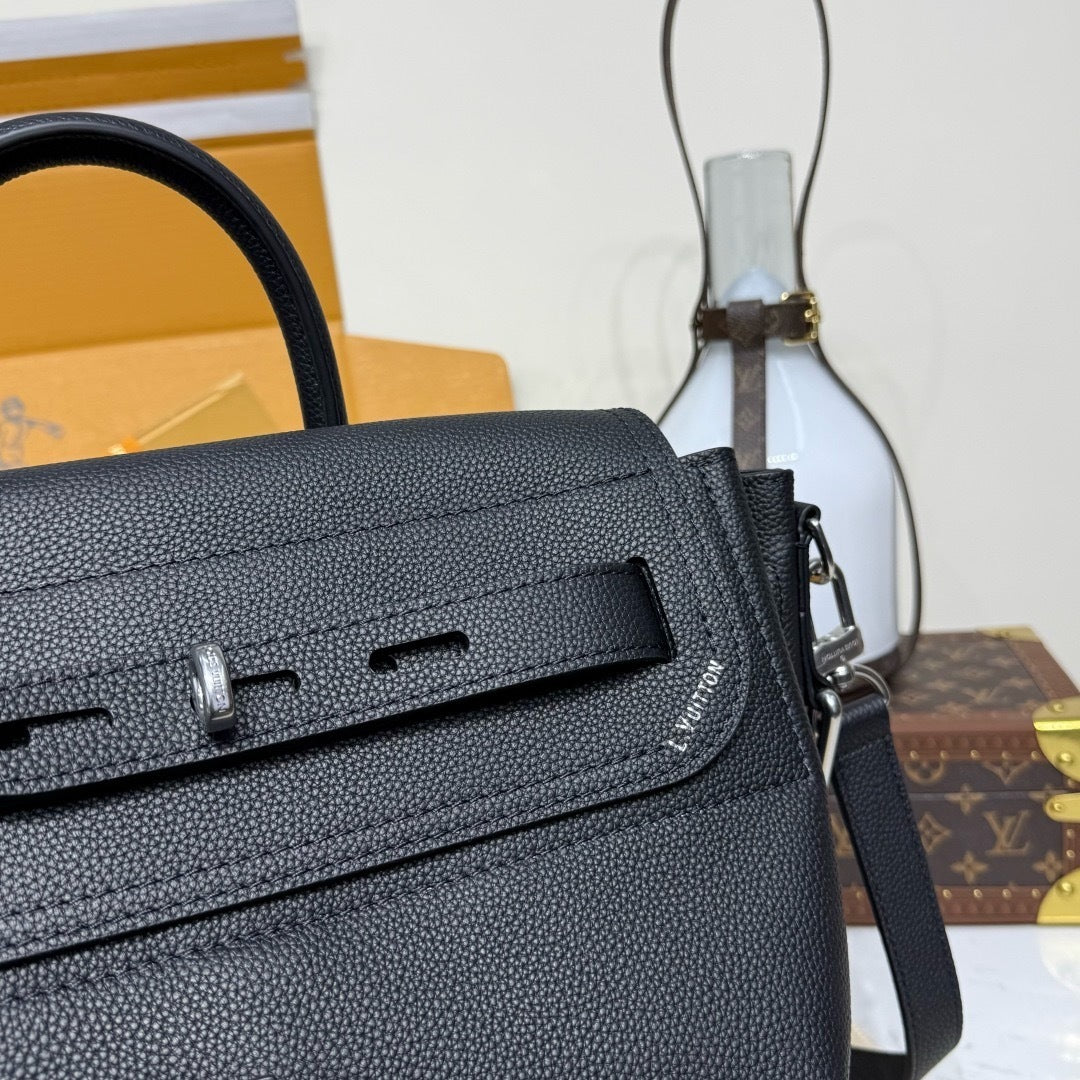 Streamer Tote