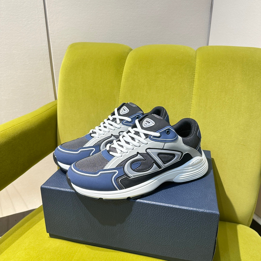 B30 Sneaker