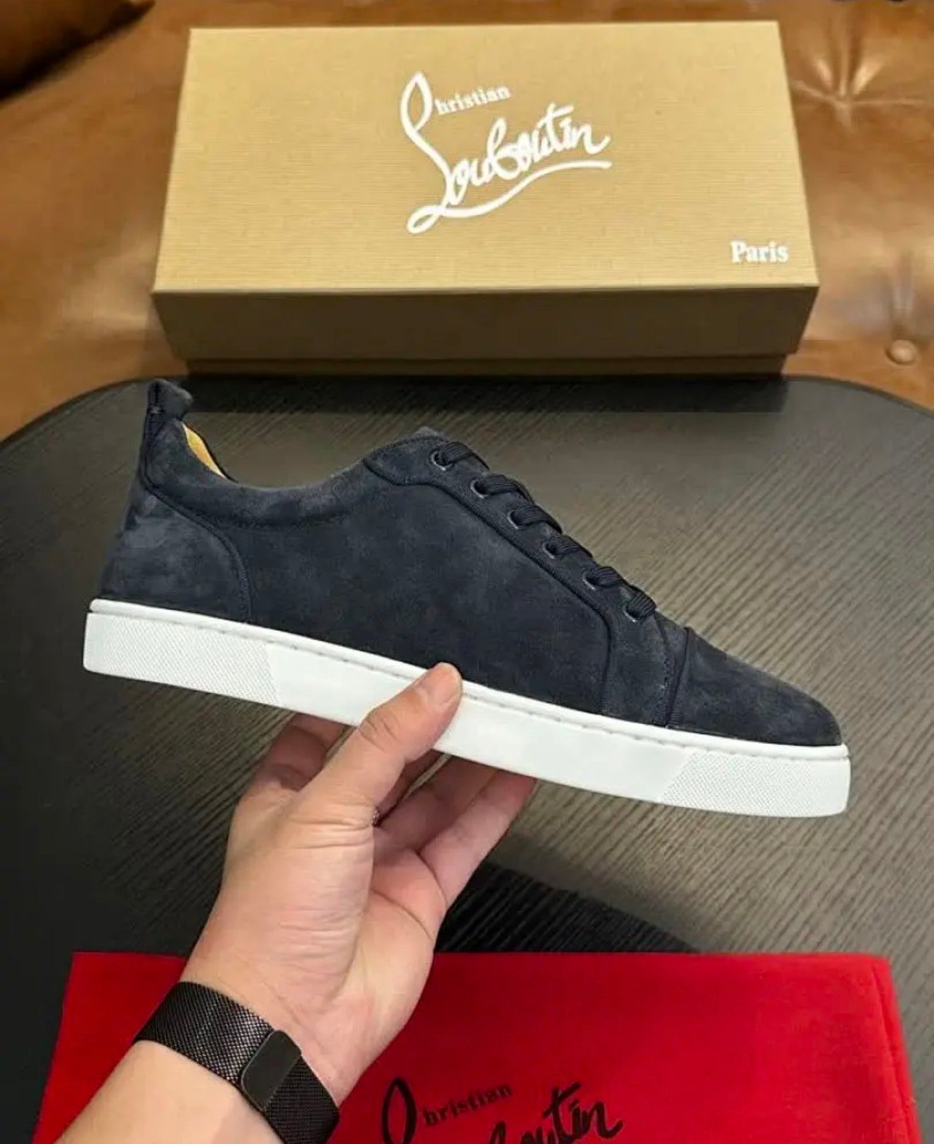 Louis Suede