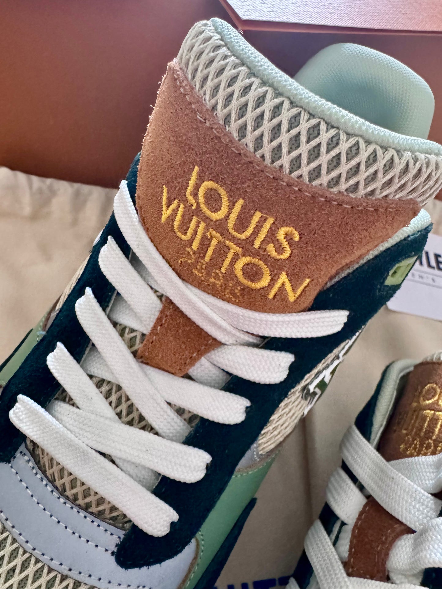 Logo Trainers