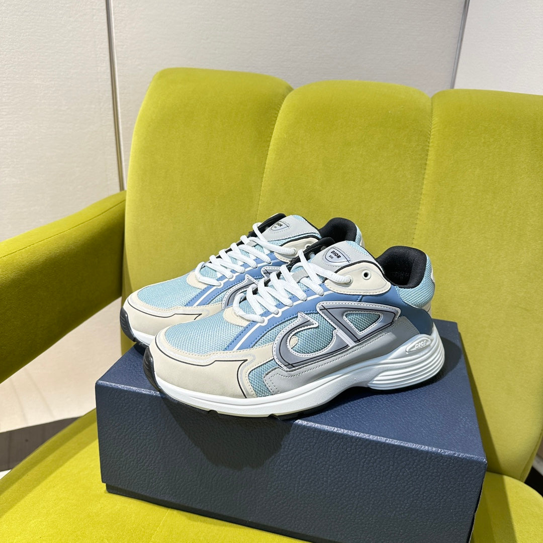 B30 Sneaker