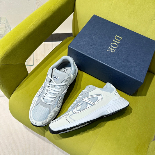 B30 Sneaker