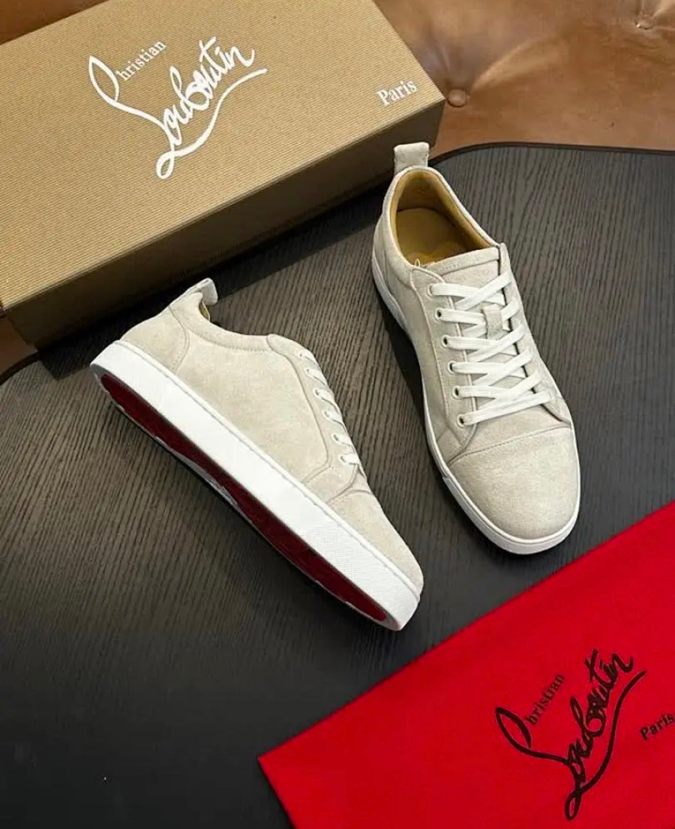 Louis Suede