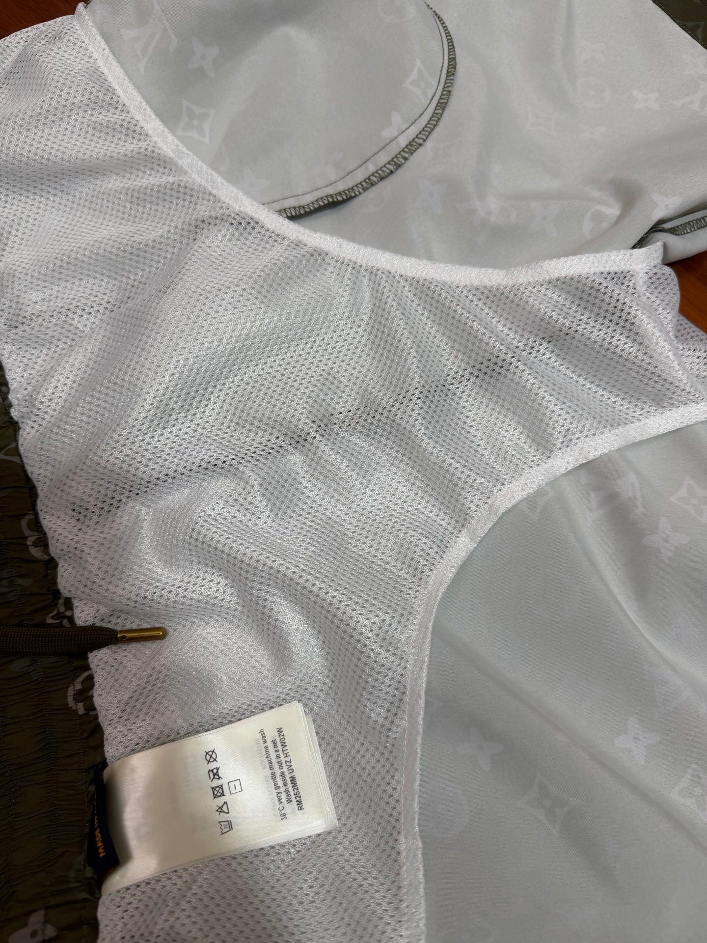 Logo Shorts