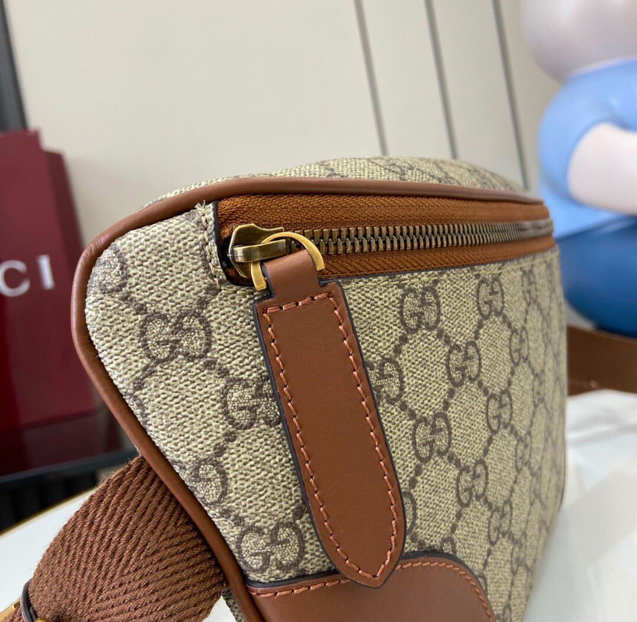 Medium Belt Bag