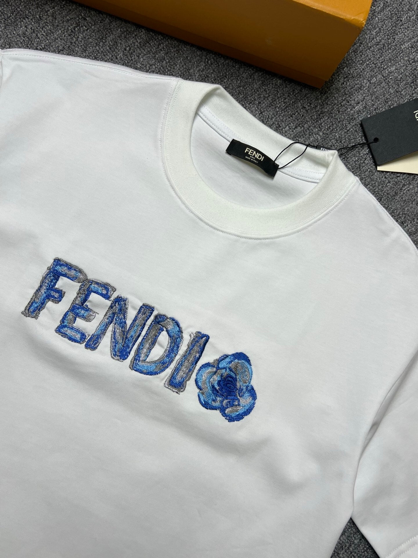 Logo T Shirt