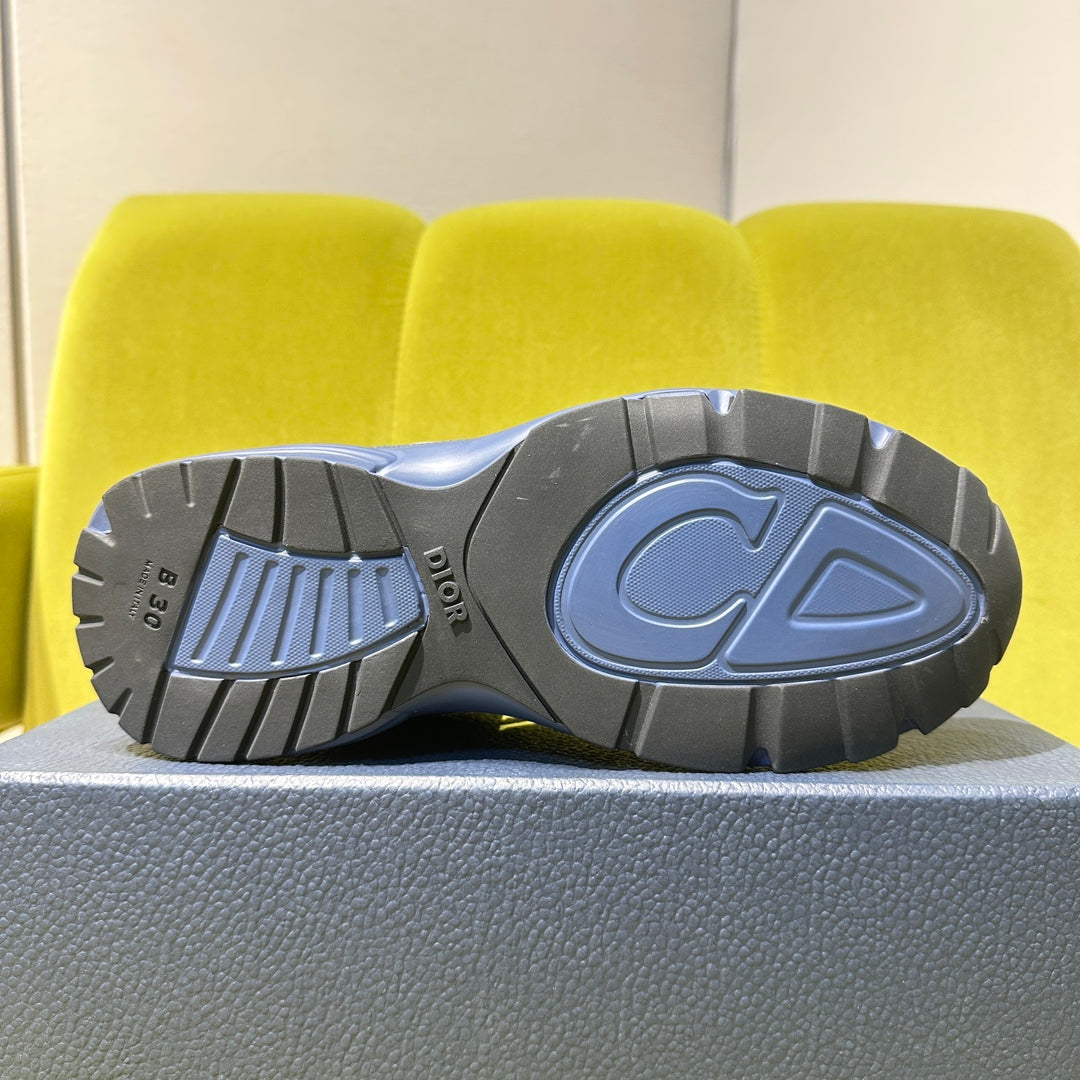 B30 Sneaker