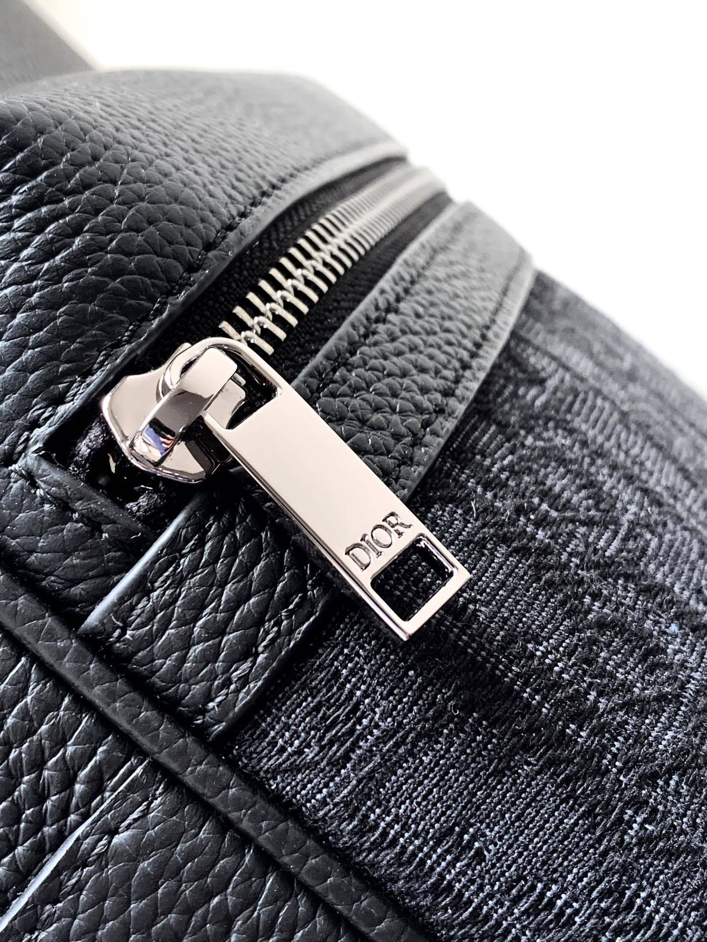 Rider Sling Bag