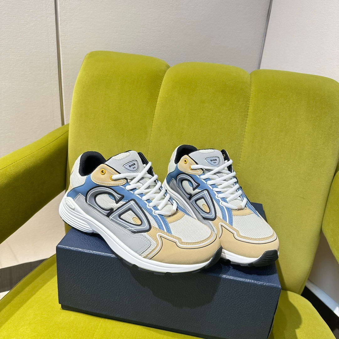 B30 Sneaker