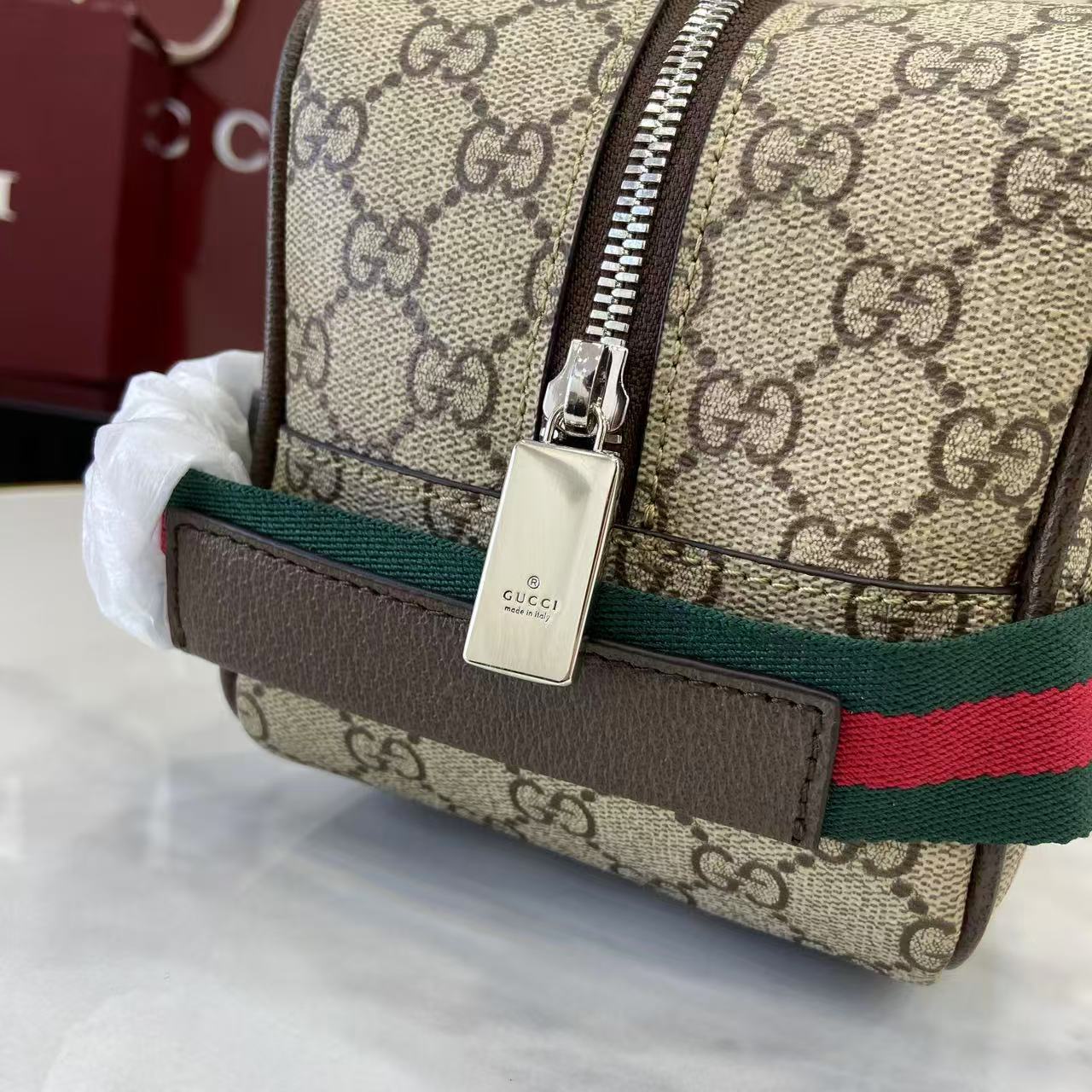 Medium Toiletry Case