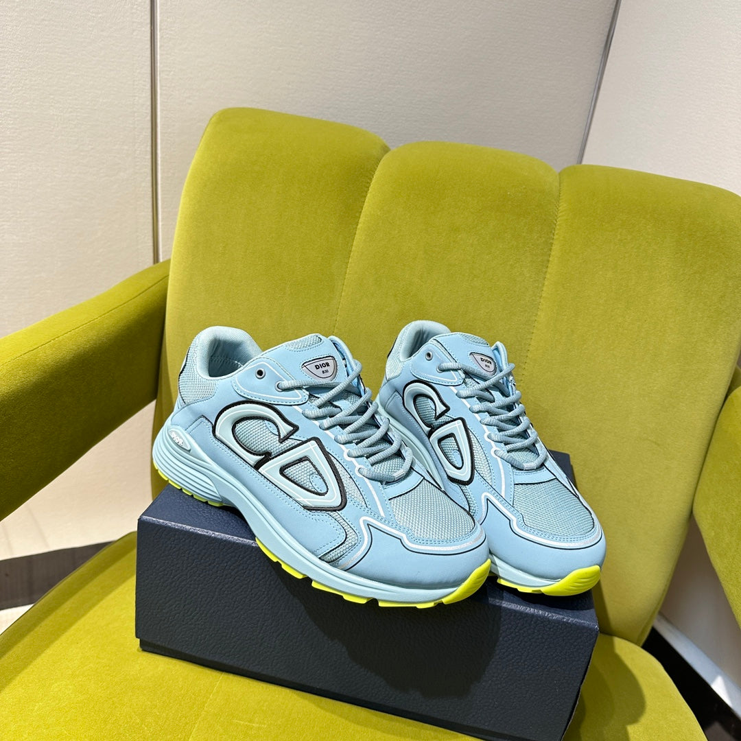 B30 Sneaker