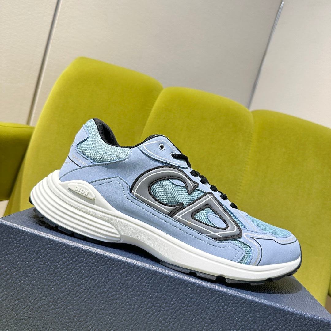 B30 Sneaker