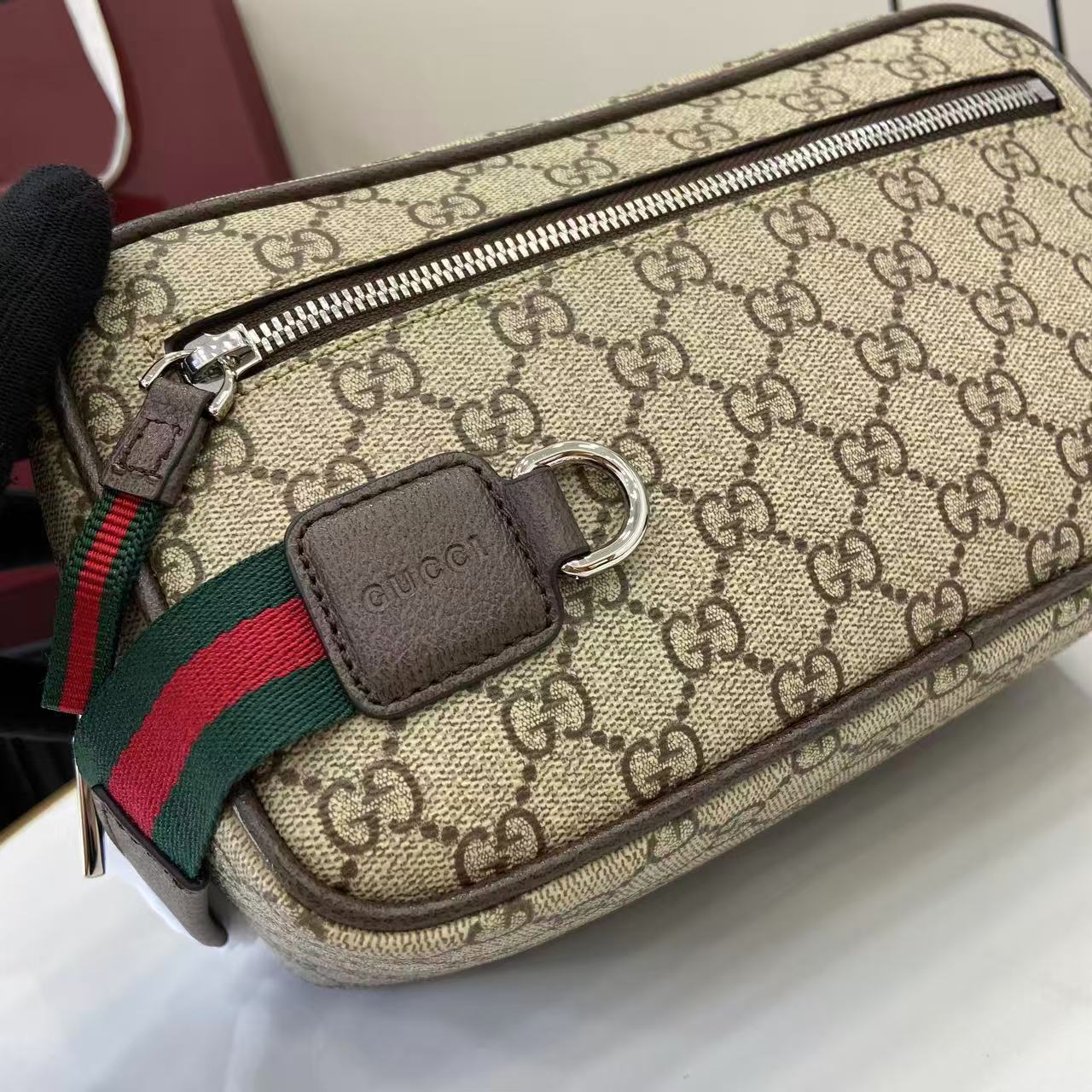 Medium Toiletry Case