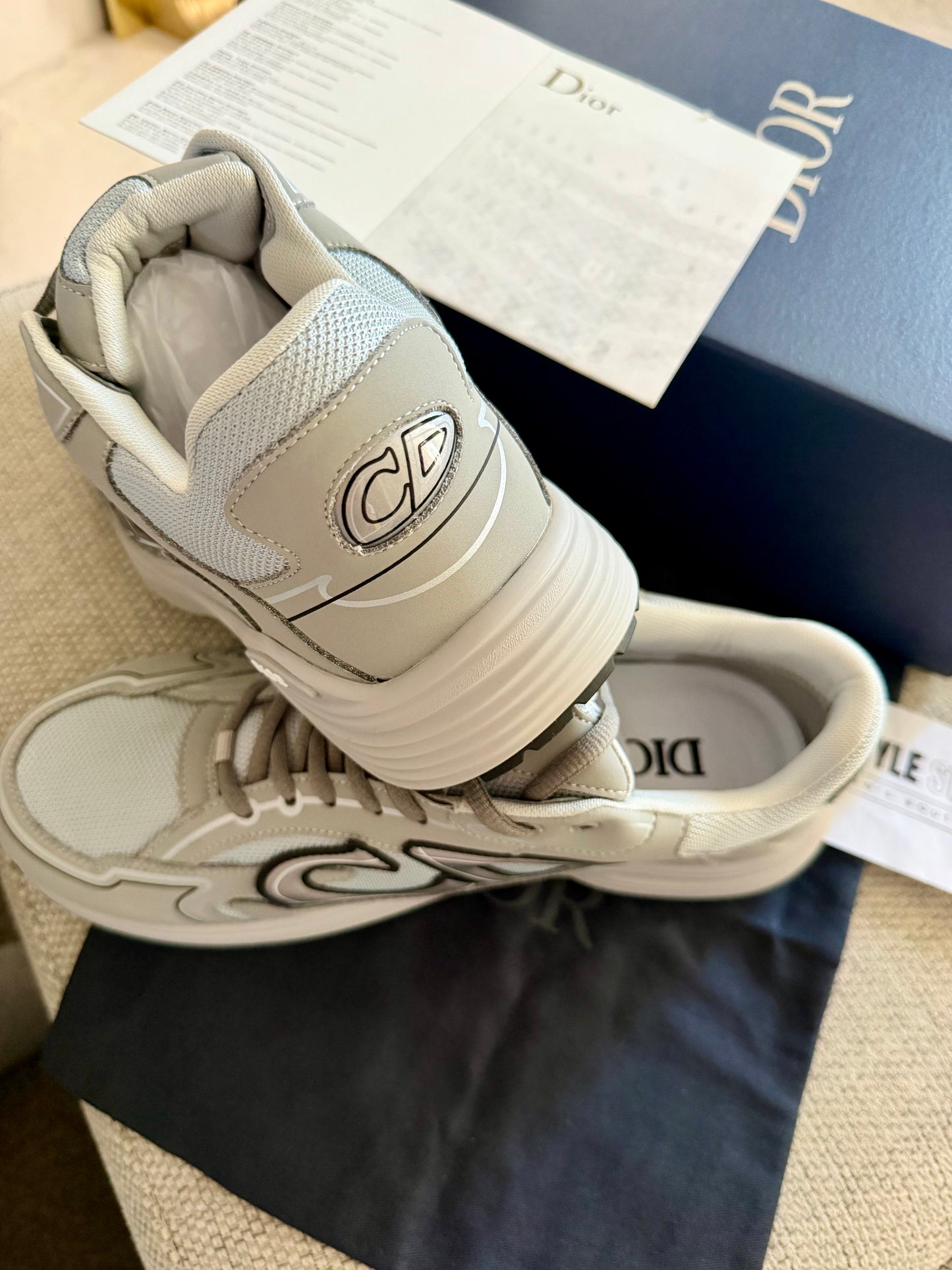 B30 Sneaker