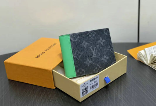 Multiple Wallet