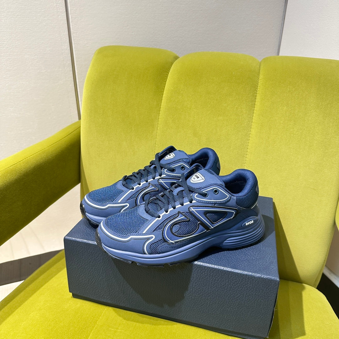 B30 Sneaker