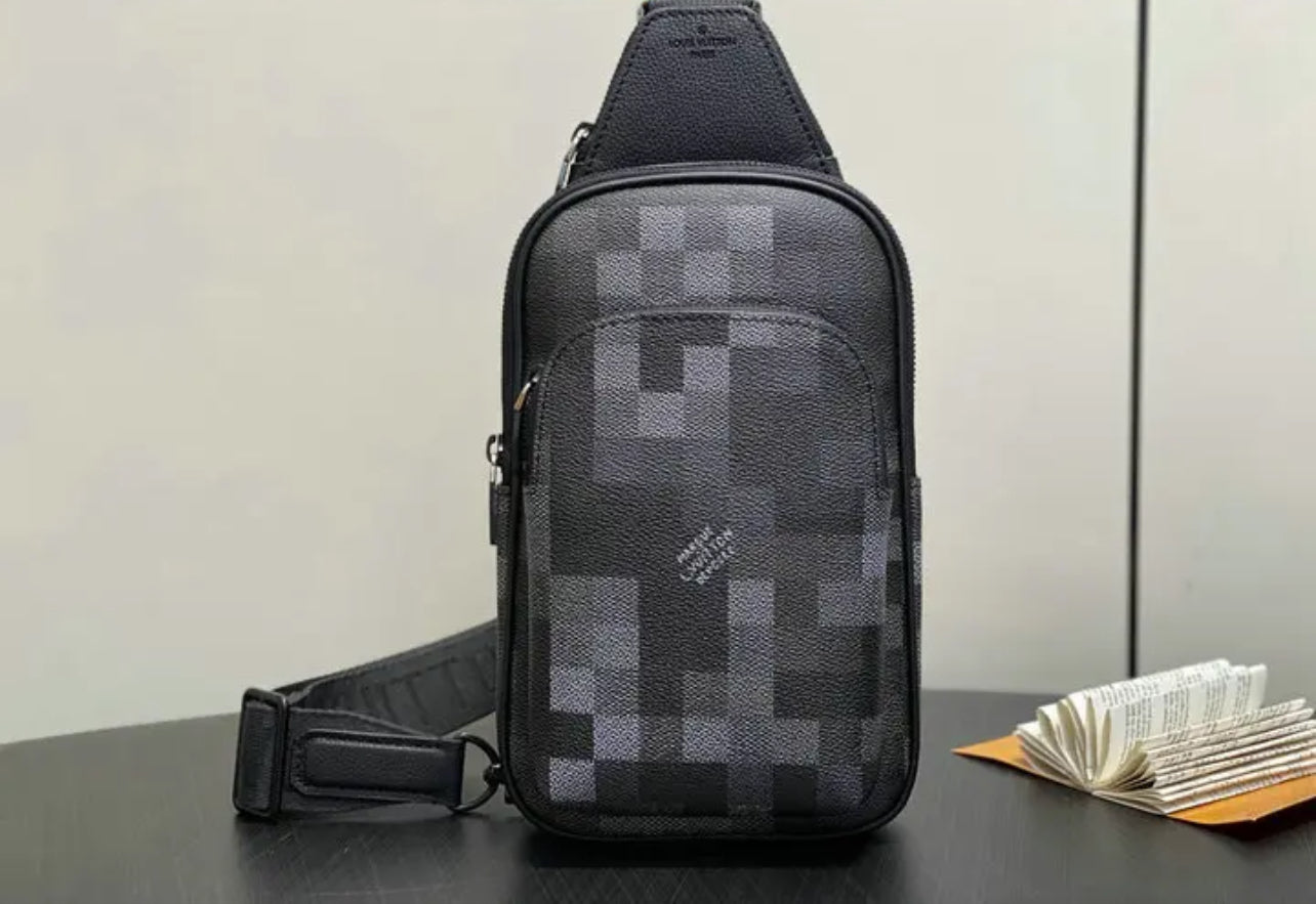 Avenue Sling Bag