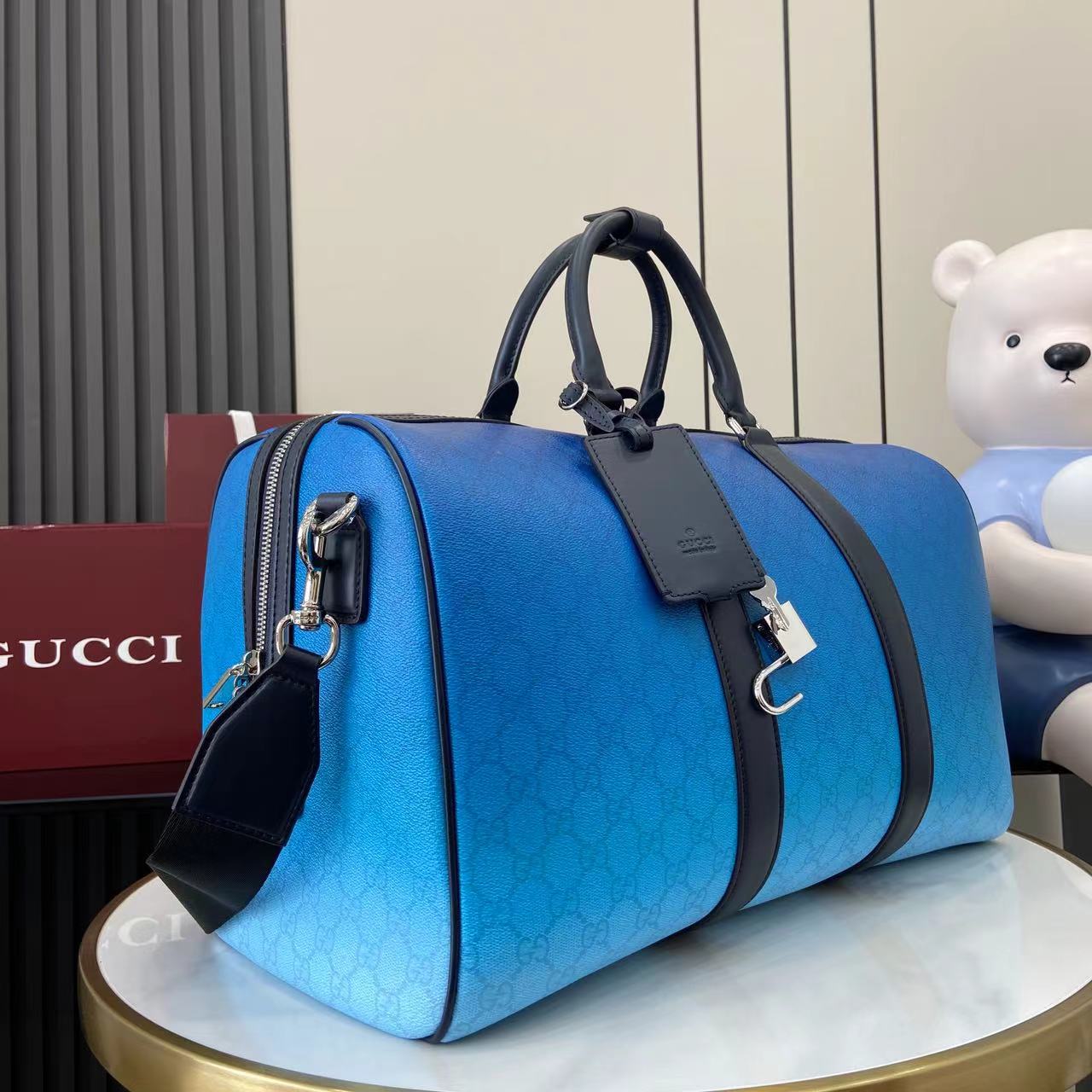 Medium Duffle Bag