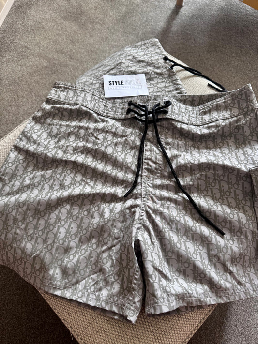 Oblique Shorts