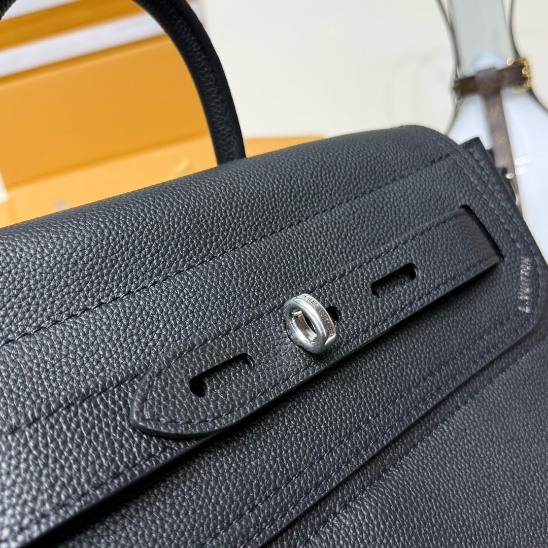 Streamer Tote