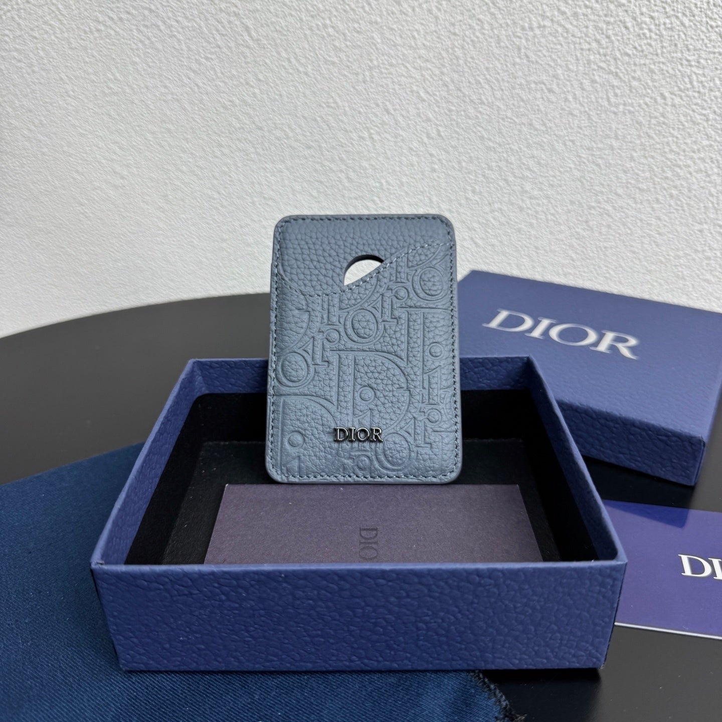 Embossed Magsafe Card Holder