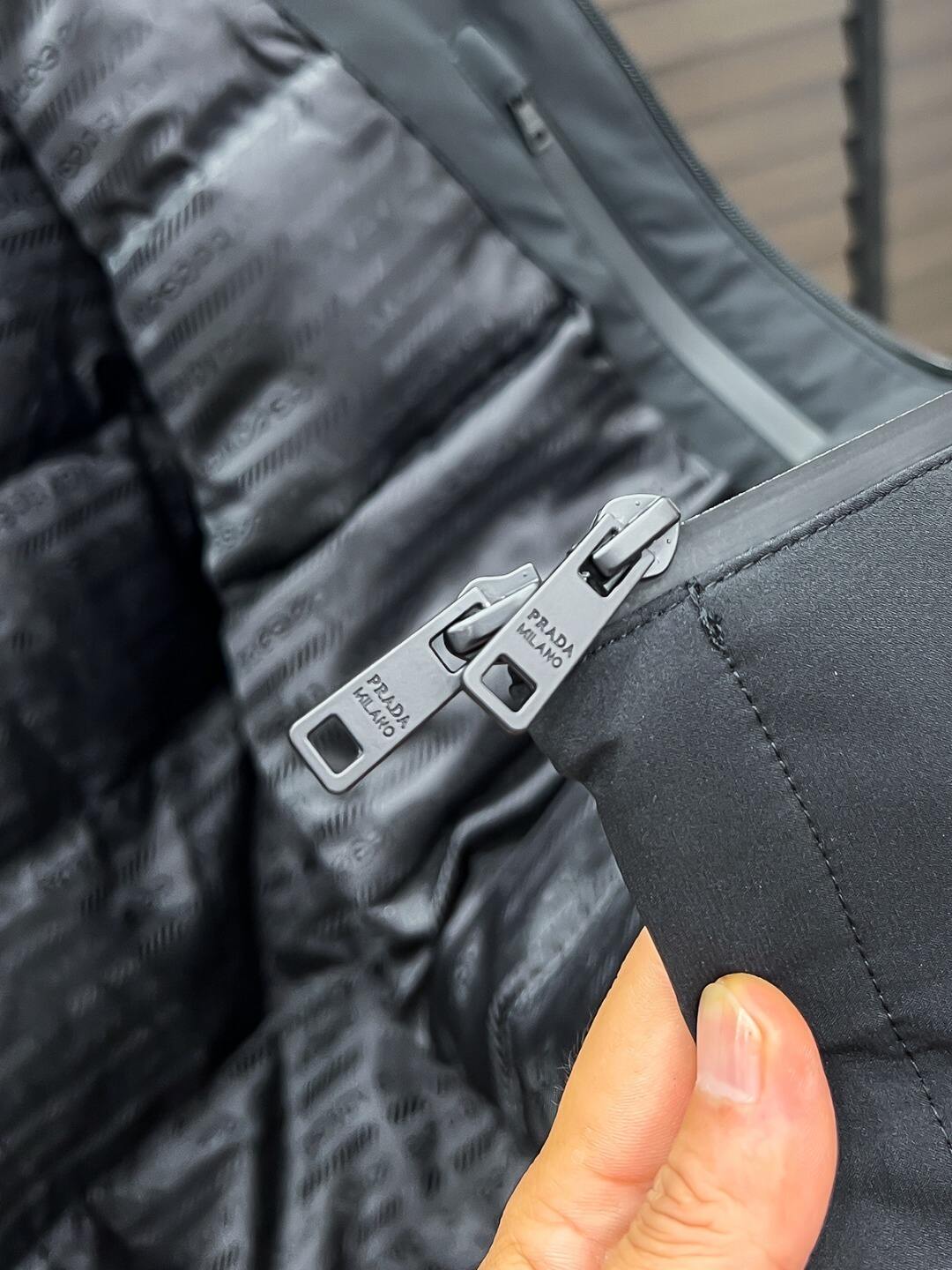 Logo Jacket