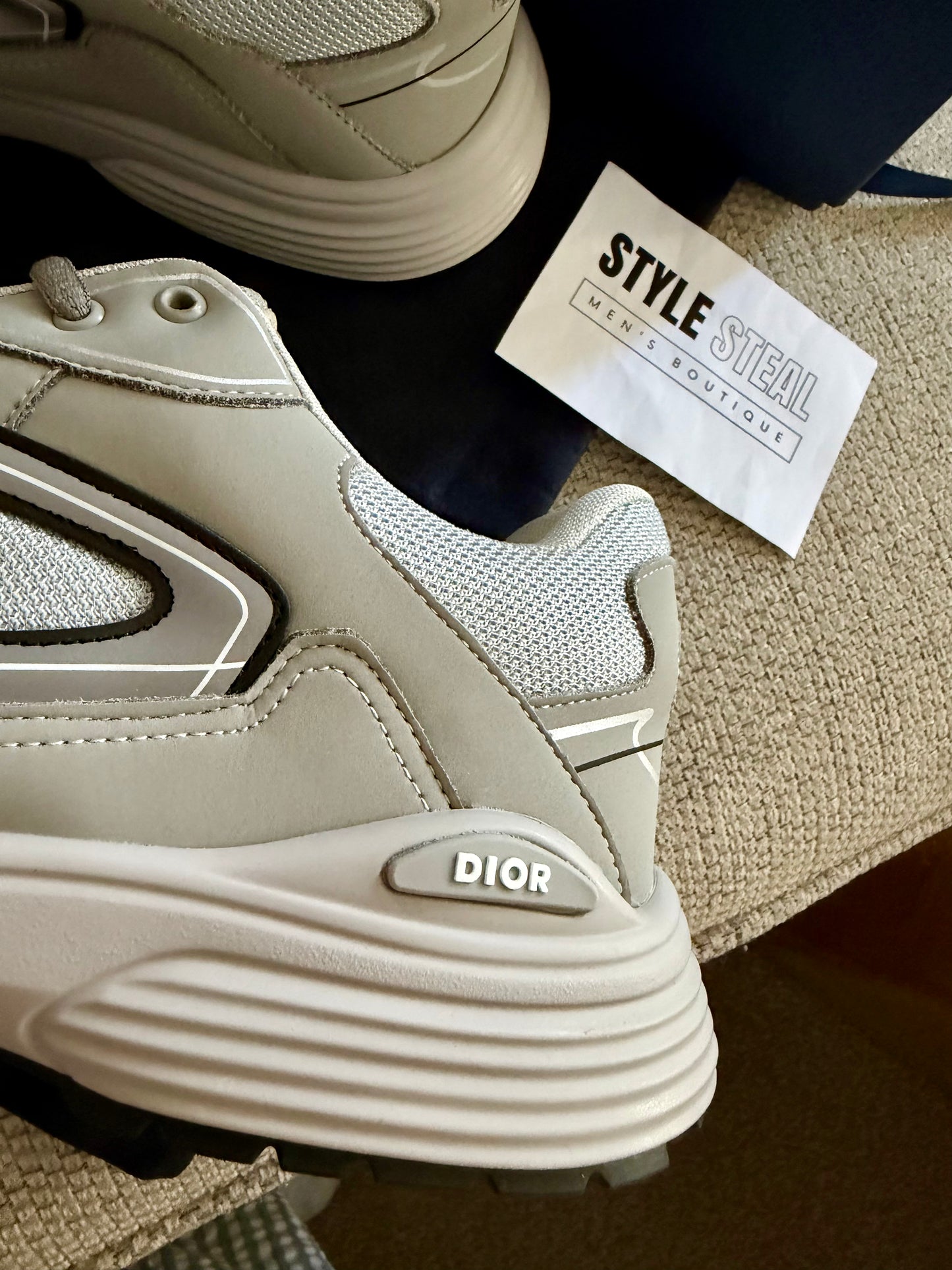 B30 Sneaker