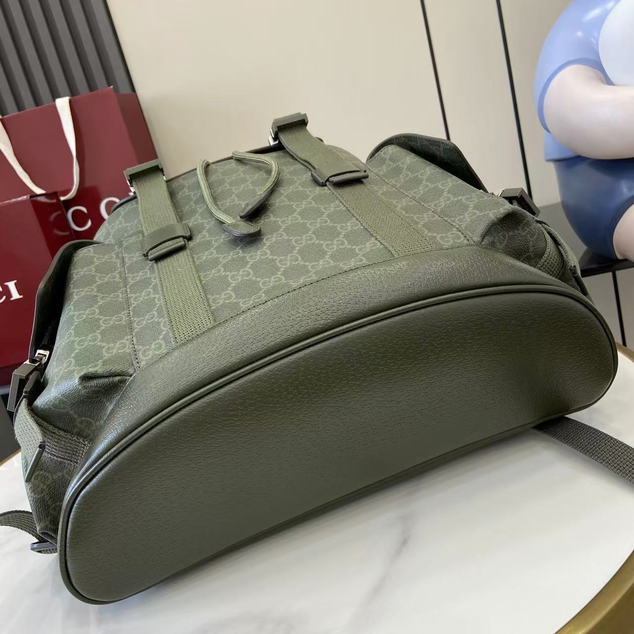 Ophidia Large Backpack