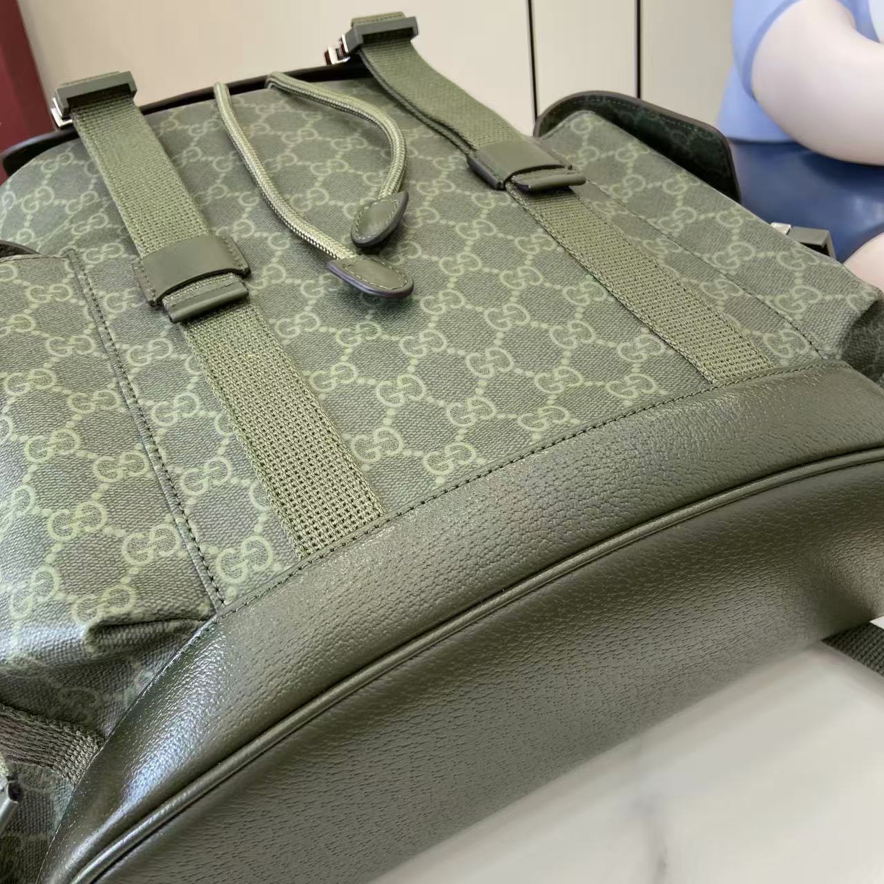 Ophidia Large Backpack