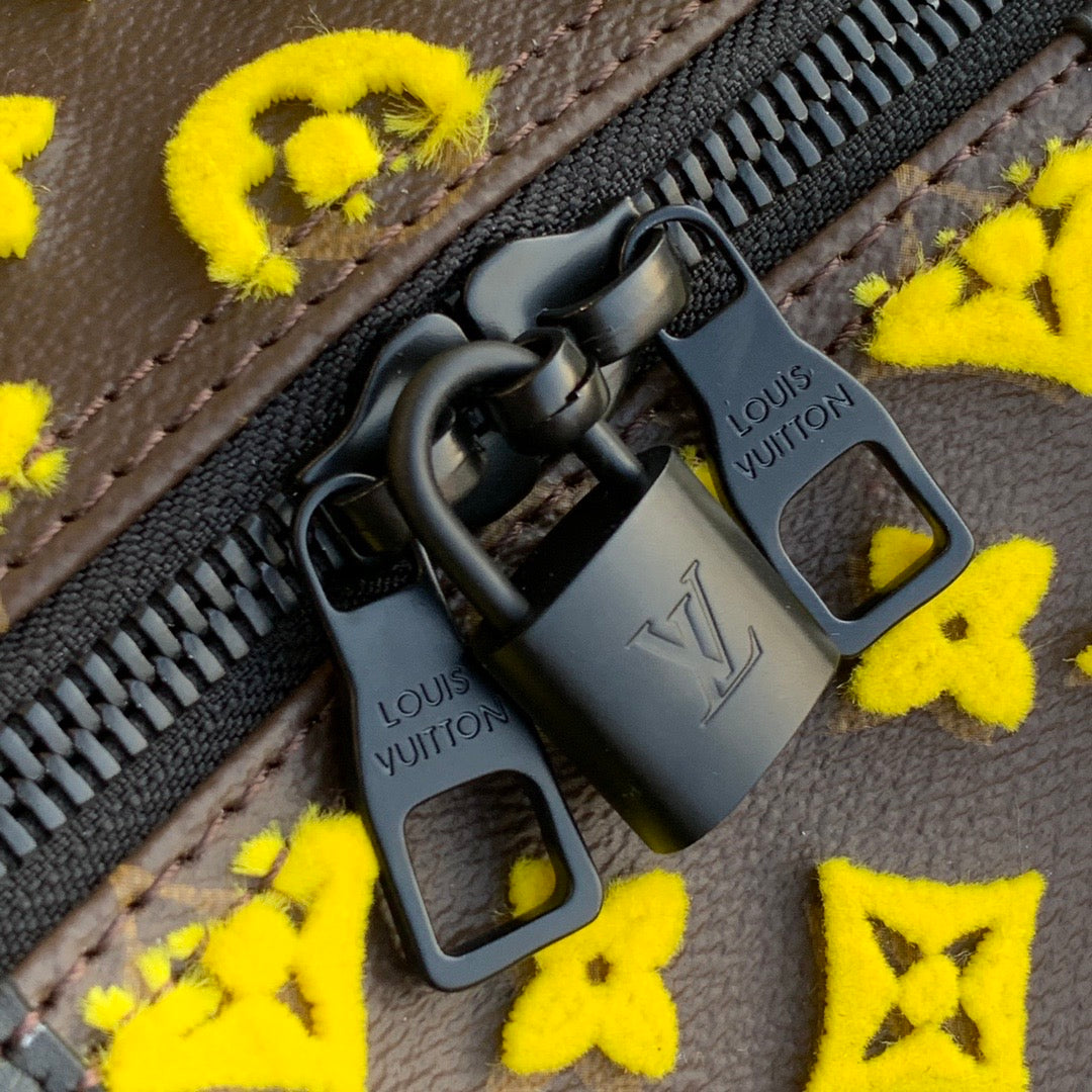 Keepall Triangle