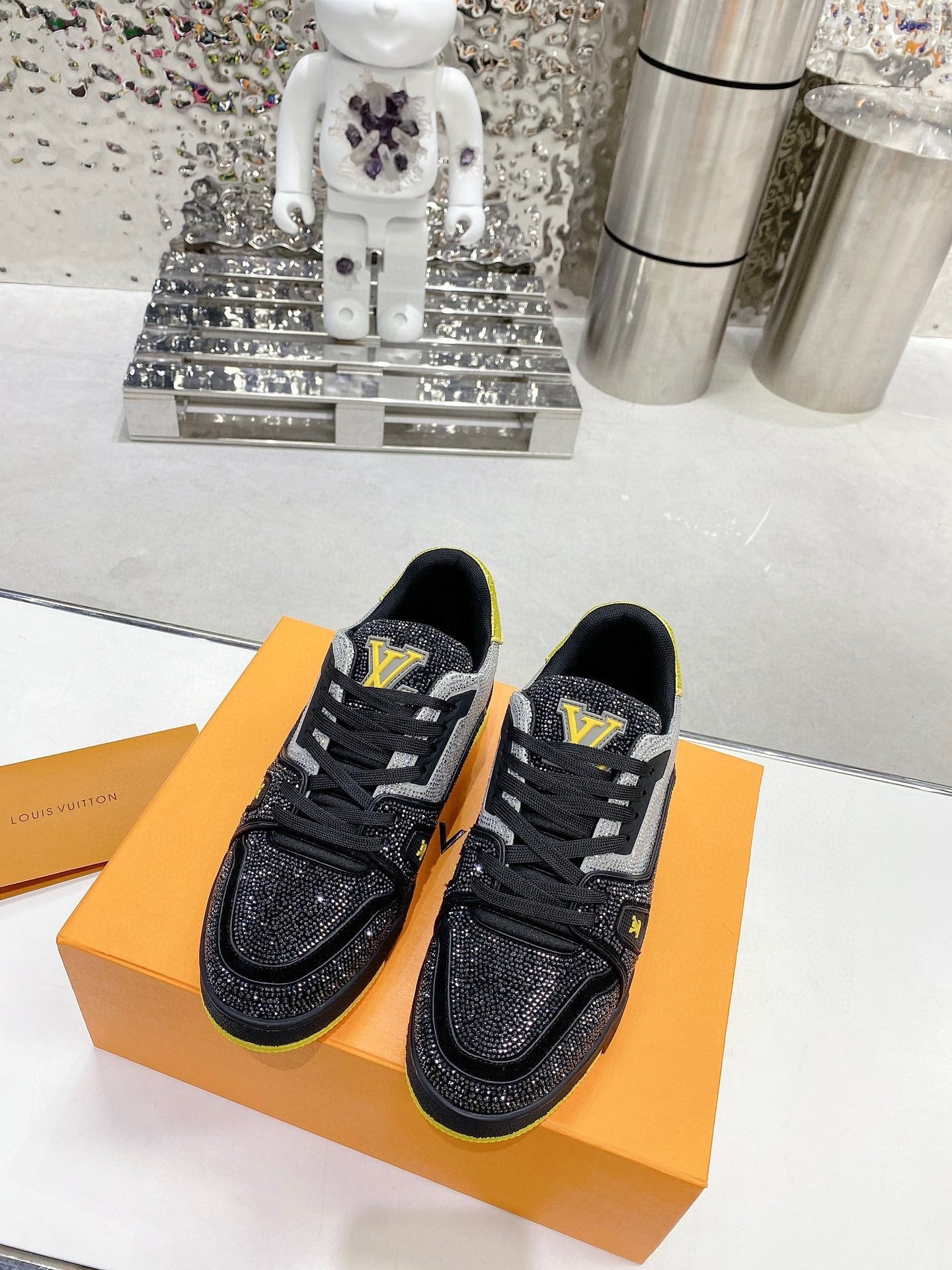 LV Strass Trainers