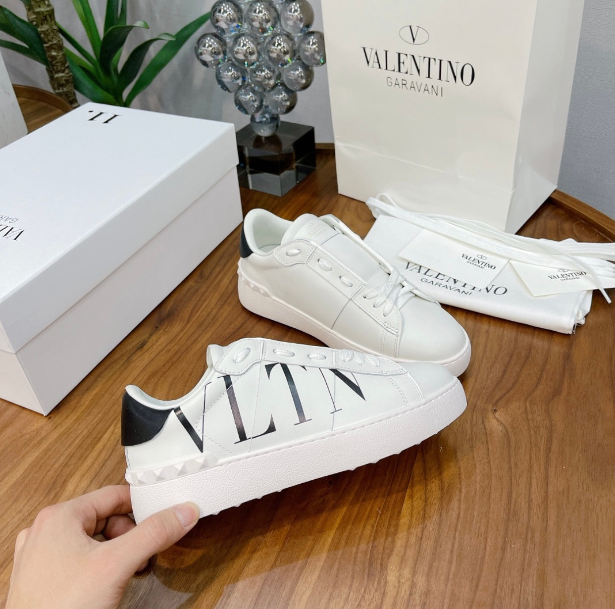 VLTN Sneaker