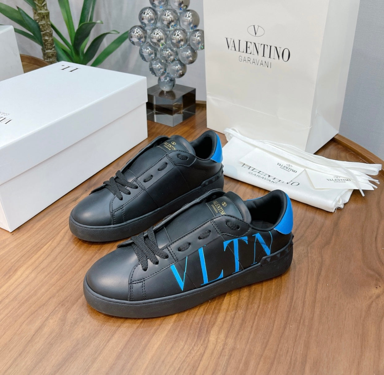 VLTN Sneaker