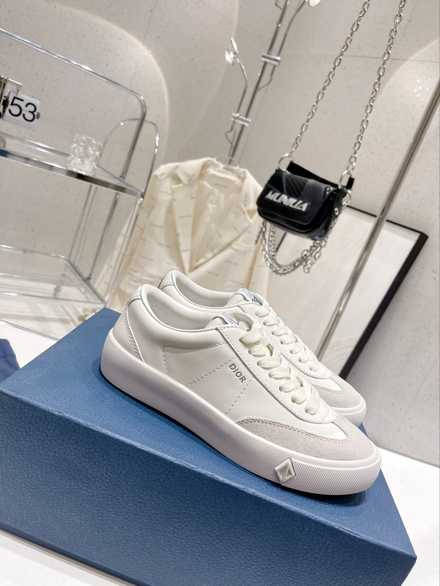 B101 Sneaker