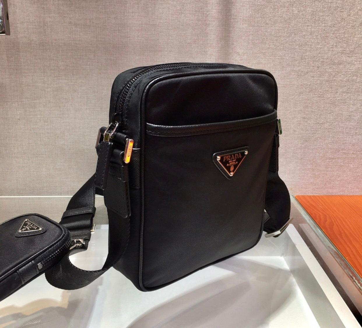 Re Nylon Shoulder Bag