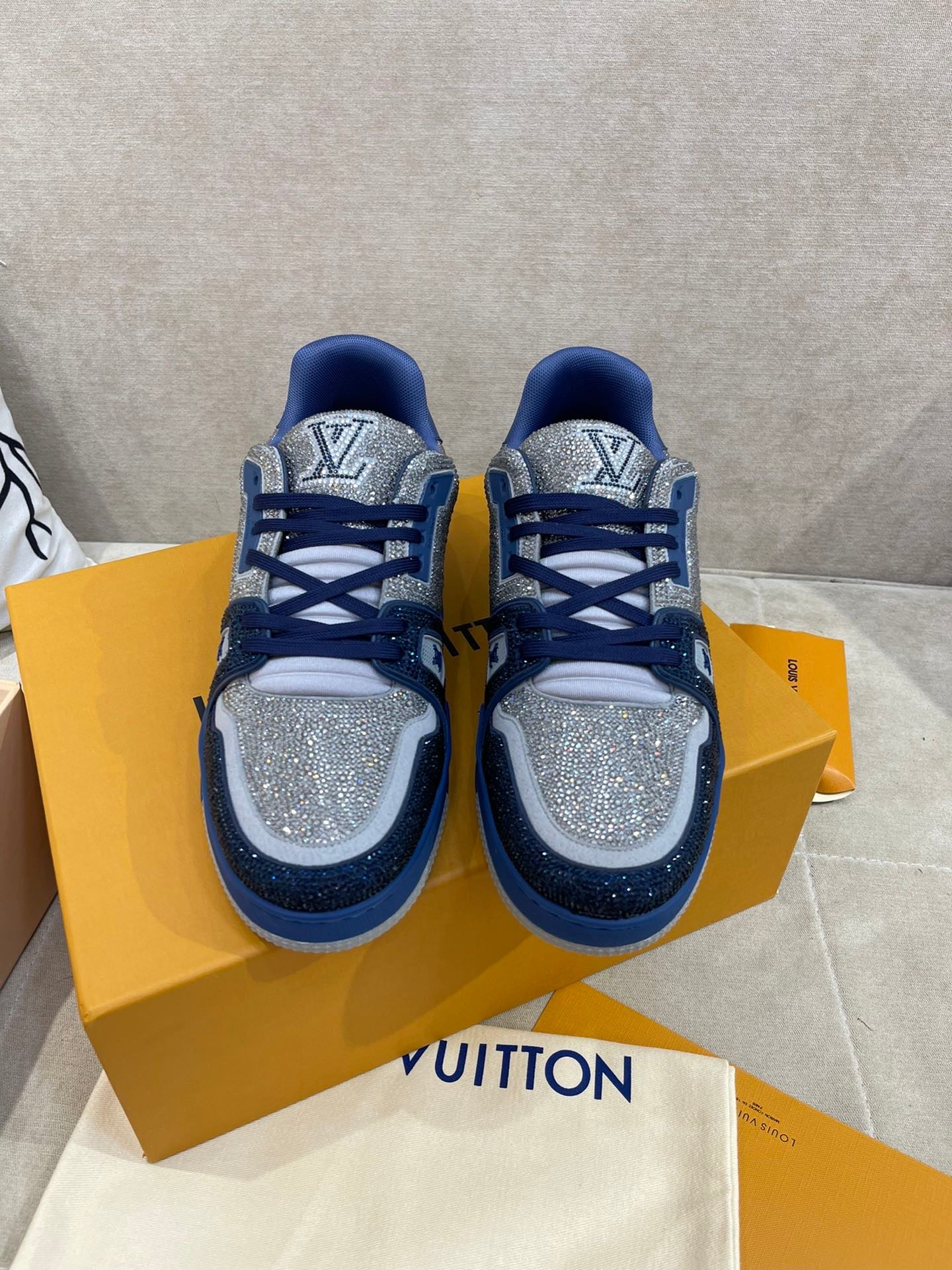 LV Strass Trainers