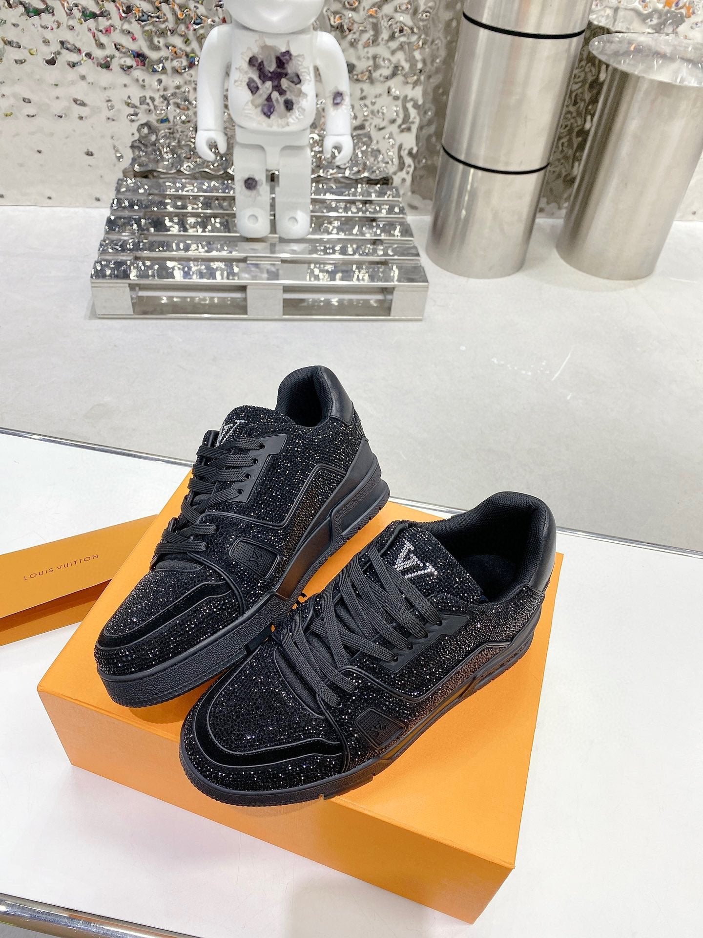 LV Strass Trainers