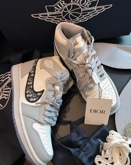 CD AJ1 Sneaker